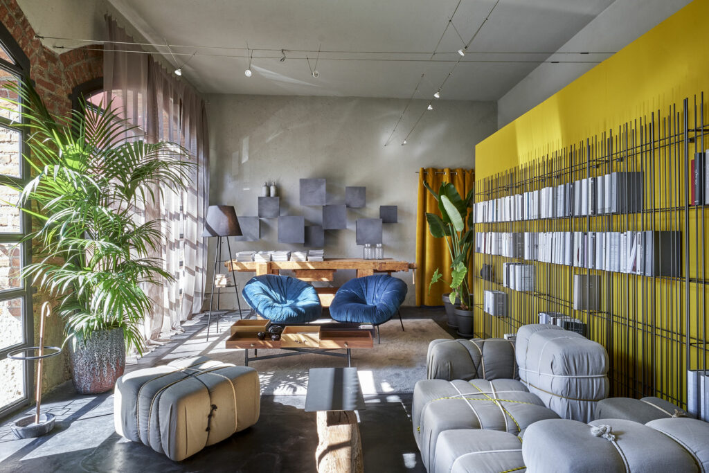 Chaises design salle a manger a Jacib Bellecombette